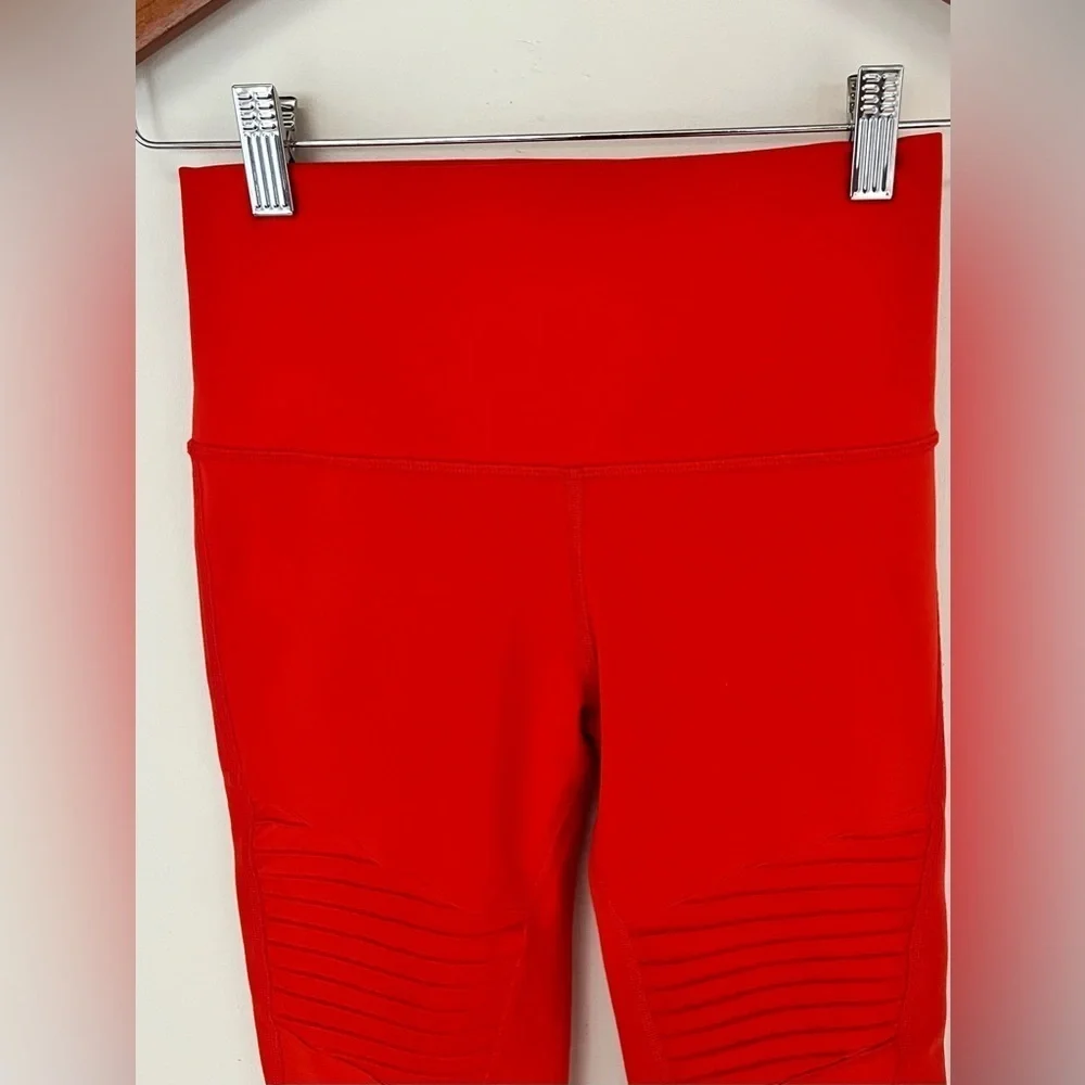 Alo Yoga Women's Size Small 28” High-Waist Mesh Panel Moto Leggings Cherry Red